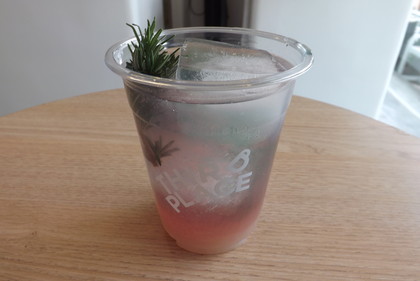 「Third Place」のマジック・ミンツ